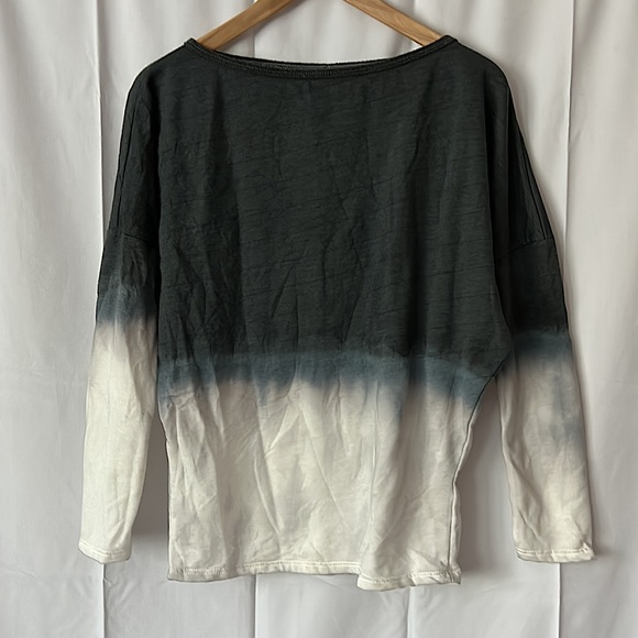Go Couture Tops - Go Couture Ombré Comfy Super Soft Sweatshirt Top **Size S**